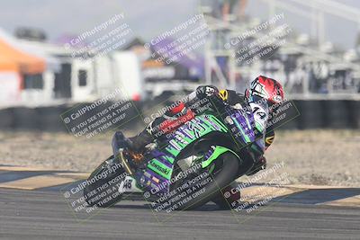 media/Jan-18-2026-CVMA (Sun) [[519f600f45]]/Race 12- Formula 40 MW and LW/